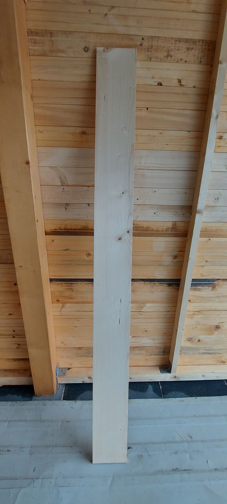 Deska świerkowa heblowana 10x2