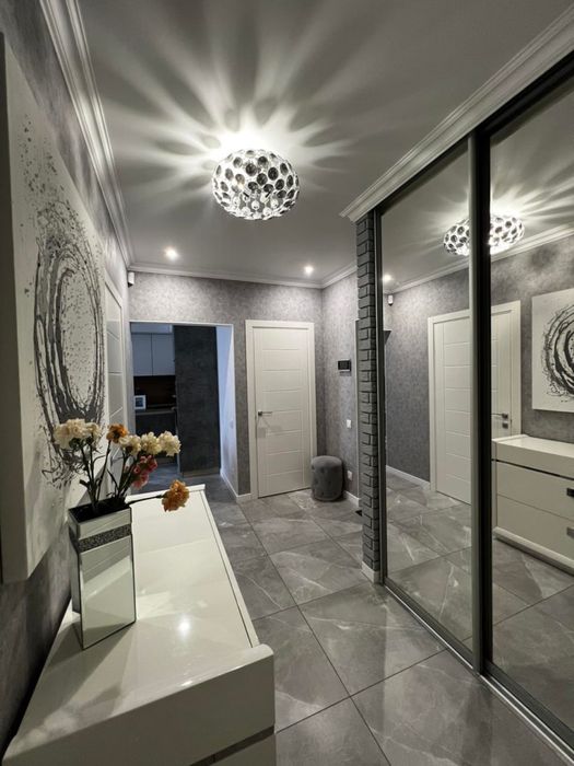 2 кім.кв. ЖК Сімейний Люкс на Митниці