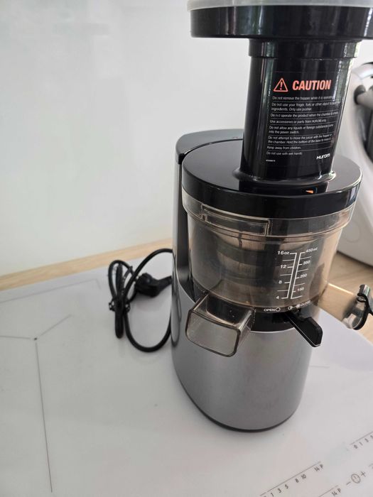 Wyciskarka wolnoobrotowa Hurom DBE-11