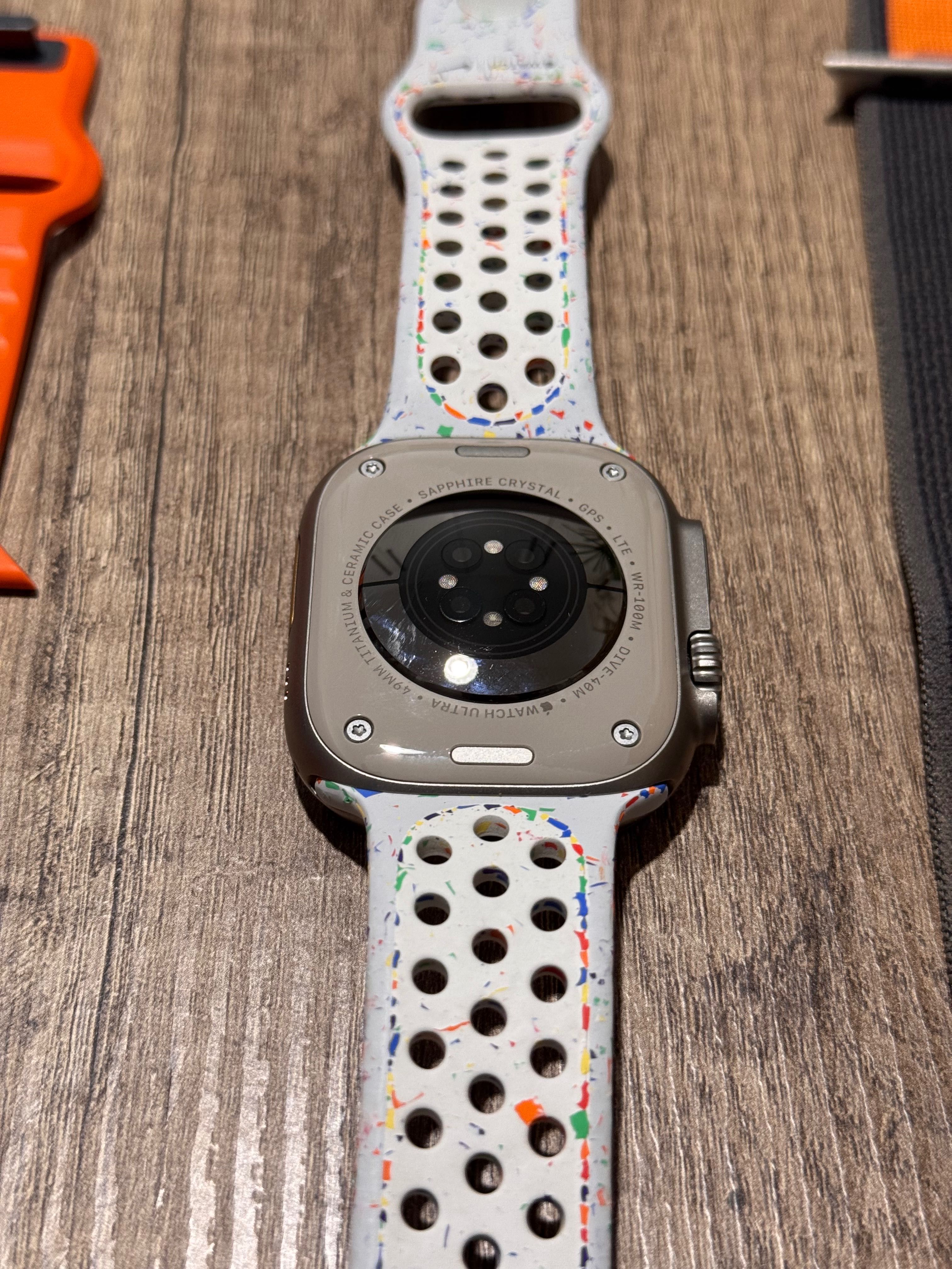 Apple Watch Ultra 1 GPS + Cellular - c/ 1 ano de Garantia + Pulseiras