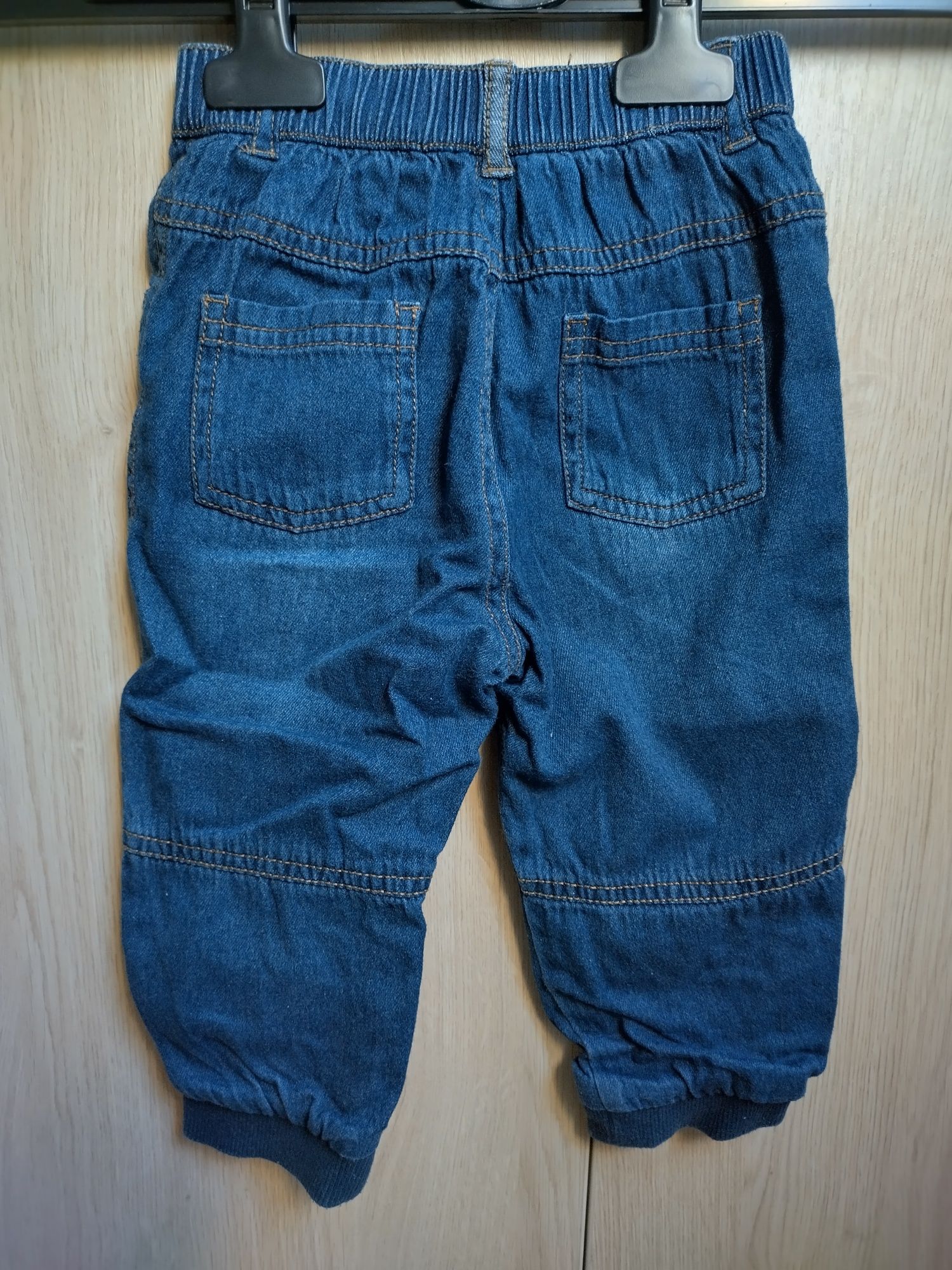 Spodnie jeansy ocieplane zimowe Disney 12-18 miesięcy rozmiar 80-86