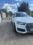 Продам ауди Q7  2016