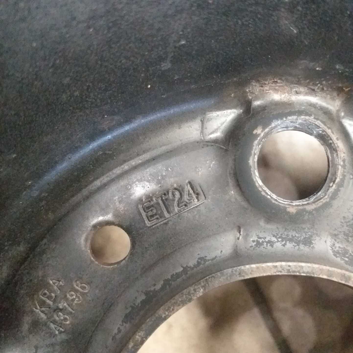 Felgi Stalowe 5,5Jx14 ET24 4X108 Citroen/Peugeot