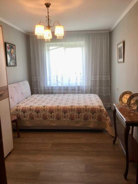 Оренда затишної кімнати на Стрийській