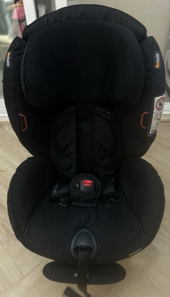 Cadeira Auto Contra a Marcha BeSafe Izi Kid x3 I-size