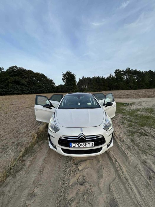 Sprzedam Citroena DS5 1.6 benzyna