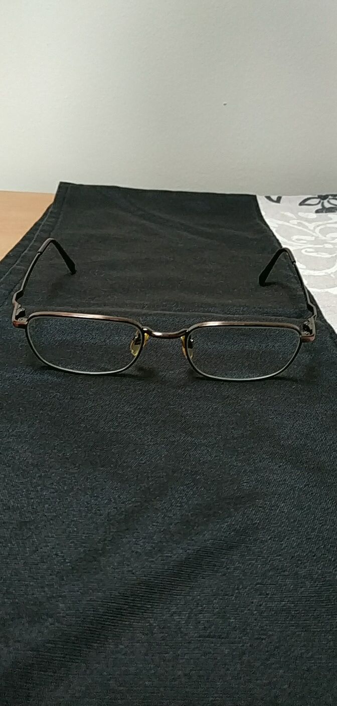 Armani óculos com lentes de descanso em vidro