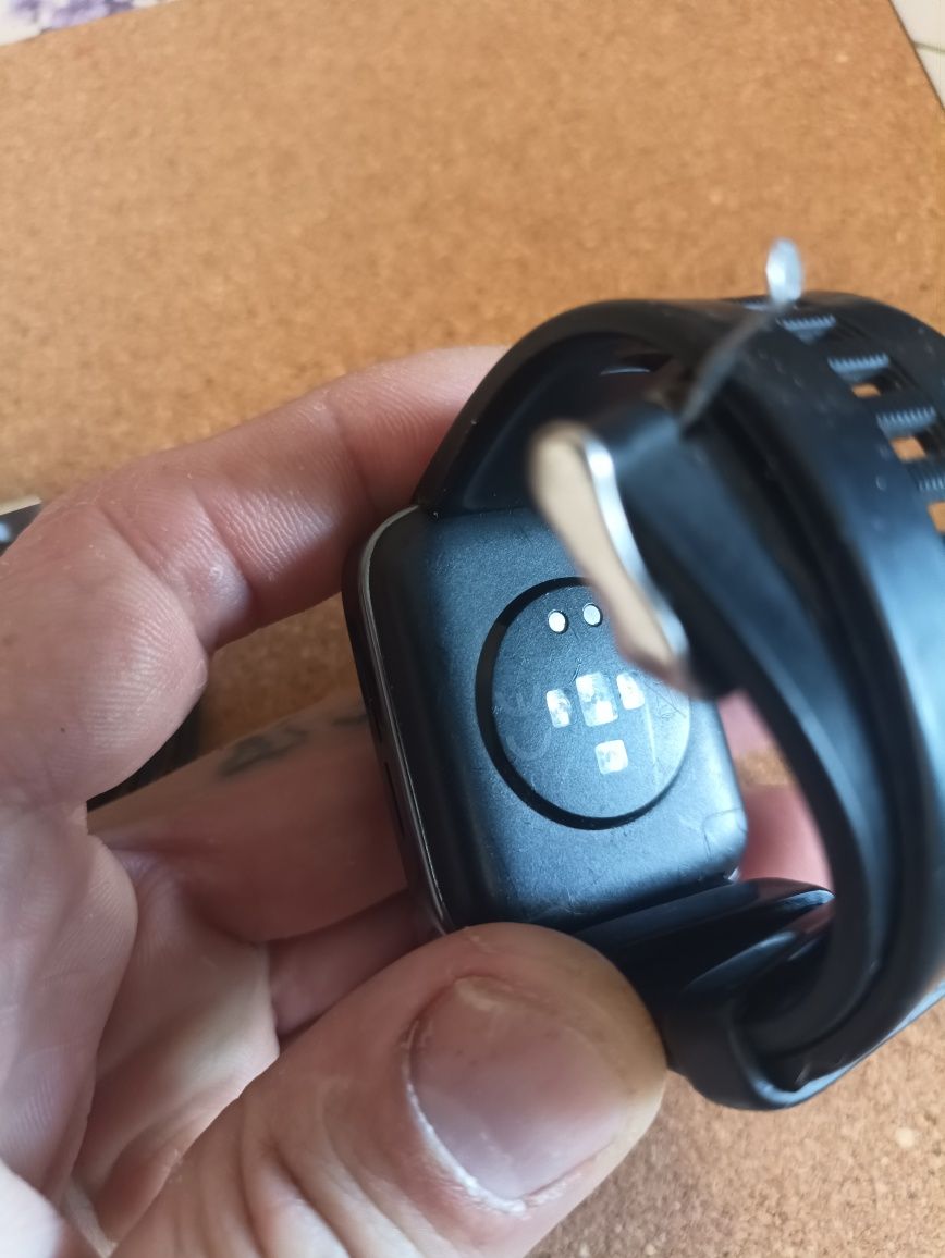 Смарт годинники amazfit stratos 2.T-rex ,Rialme -3pro