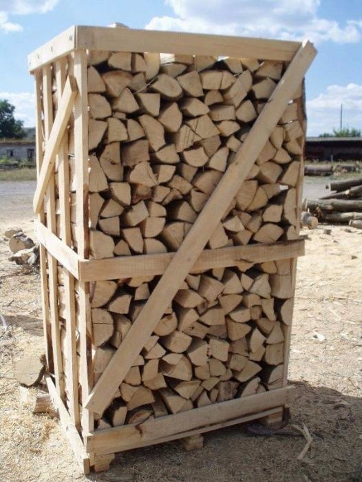 Дрова колоті.