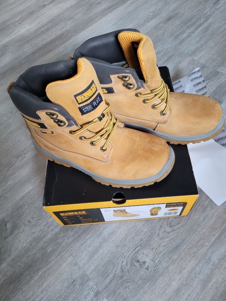 Nowe buty robocze Dewalt