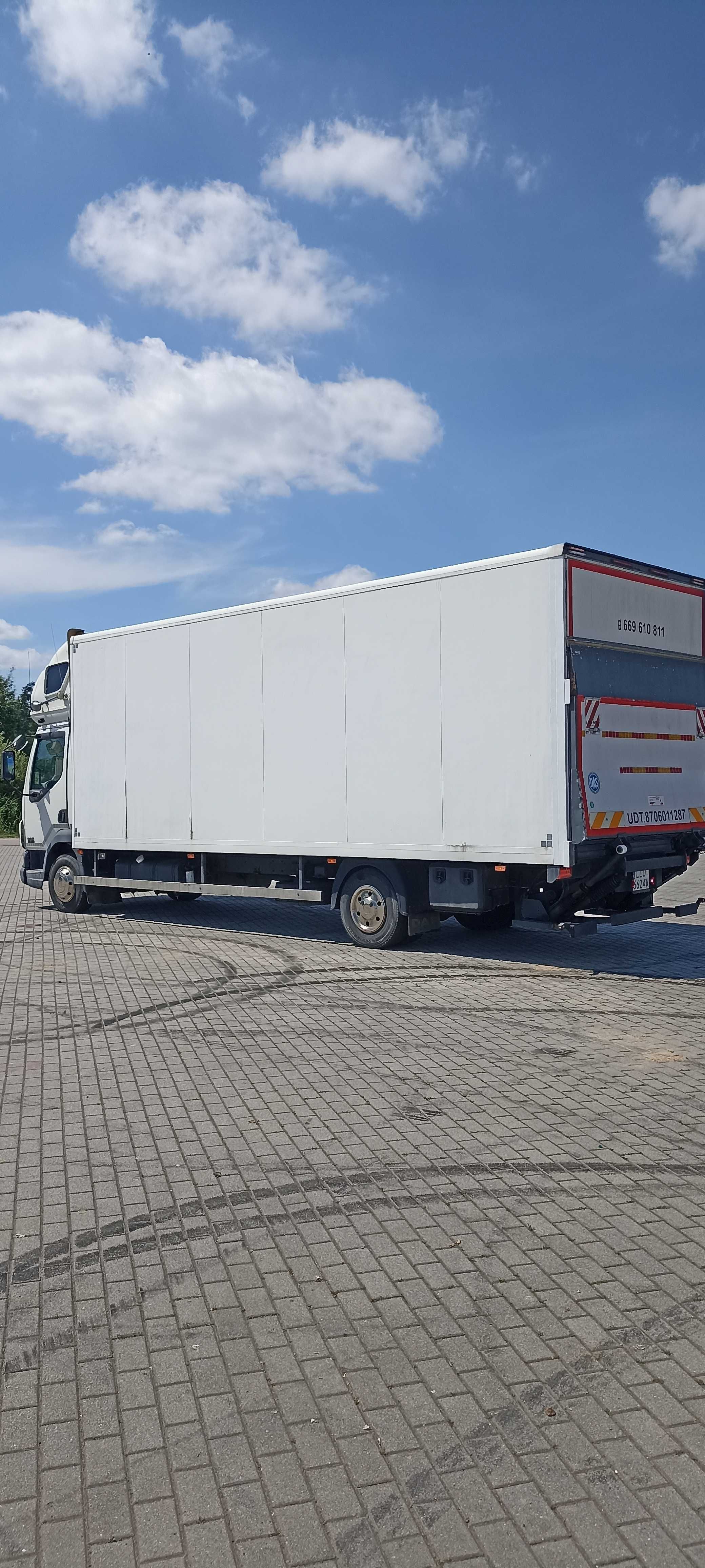 DAF LF45 180 kontener z windą