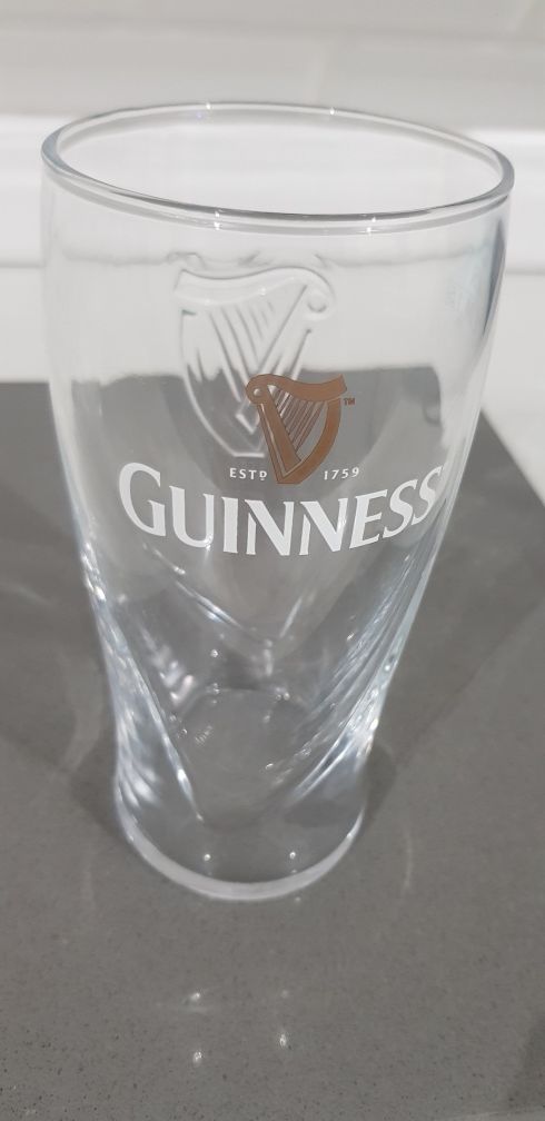 GUINNESS Nowe szklanki pokale 0,5l