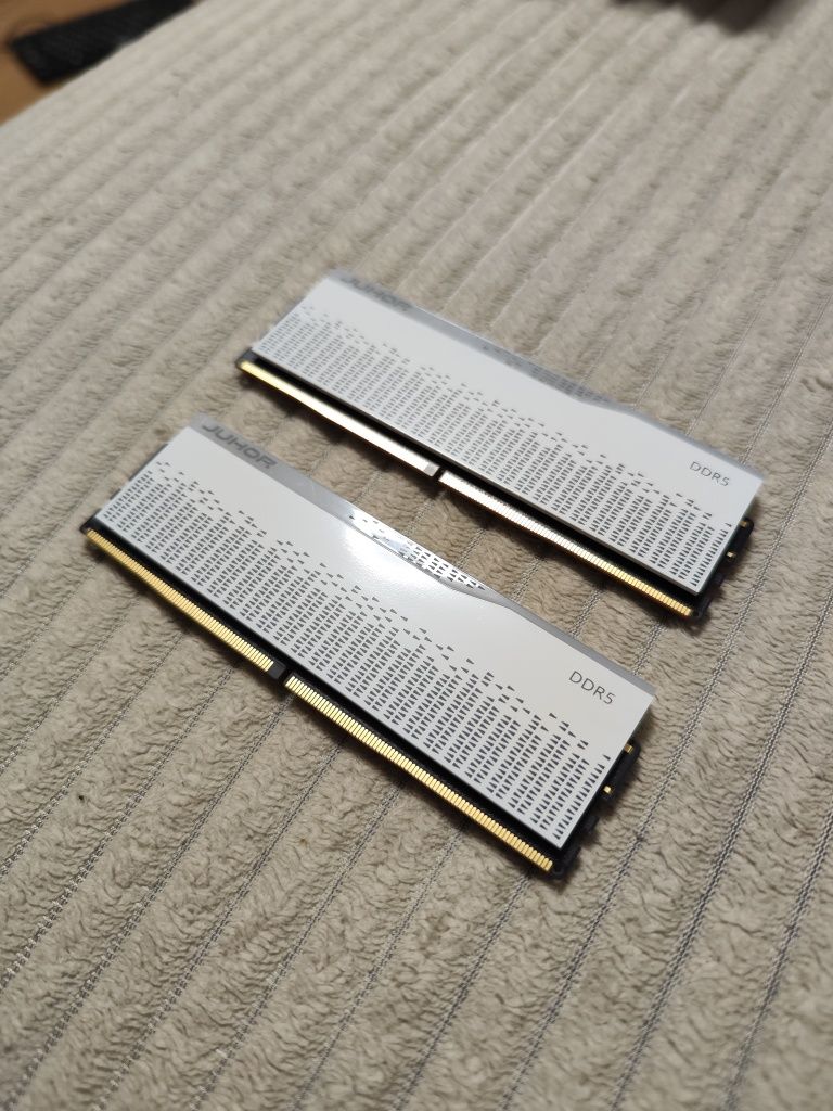Ddr5 32gb (2x16gb) 6000mhz Argb White