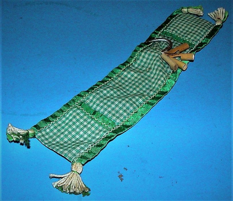ALBARDA-miniatura. Qualidade devido  pormenor.