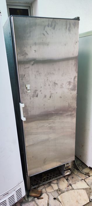 Arca vertical congeladora