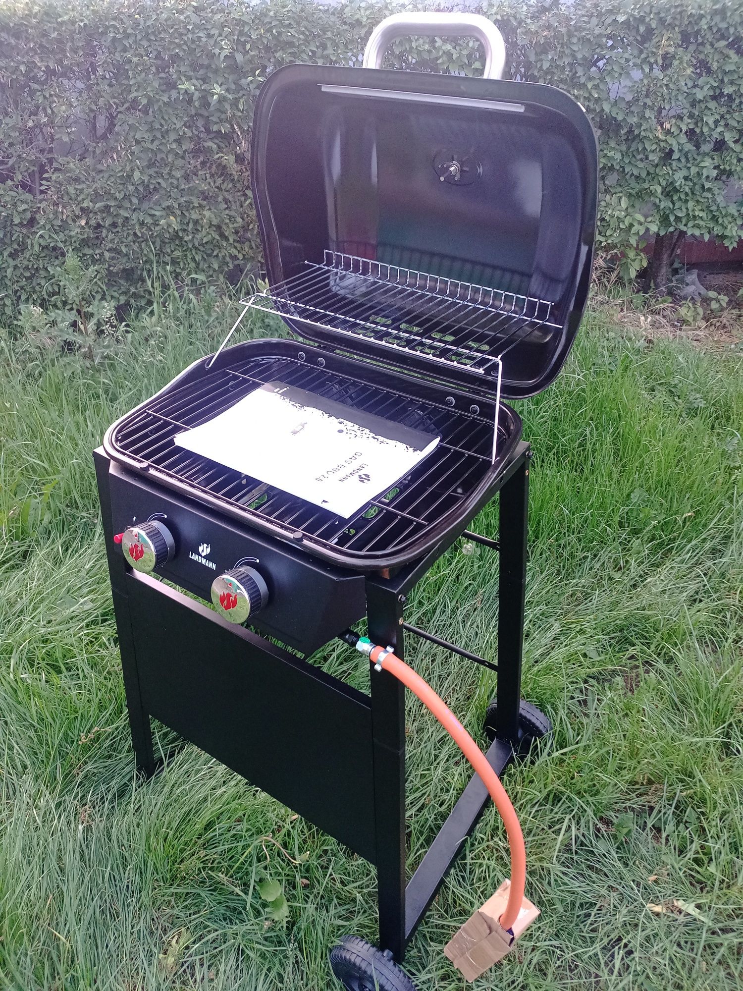 Grill emailowany ! gazowy + wąż z reduktorem