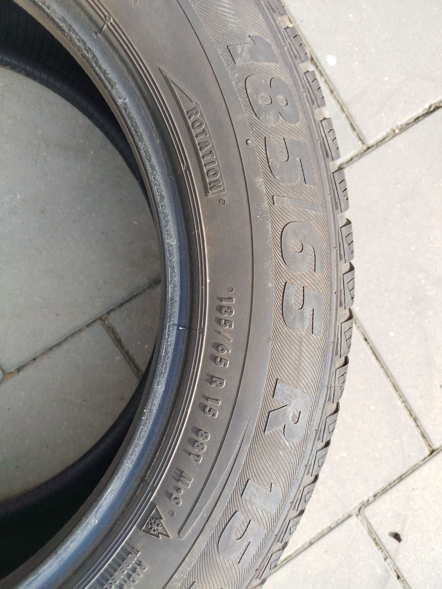 Opony zimowe 195/65 r15 Semperit