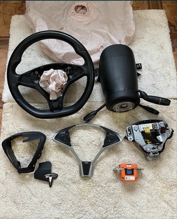 Весь салон до Tesla model S