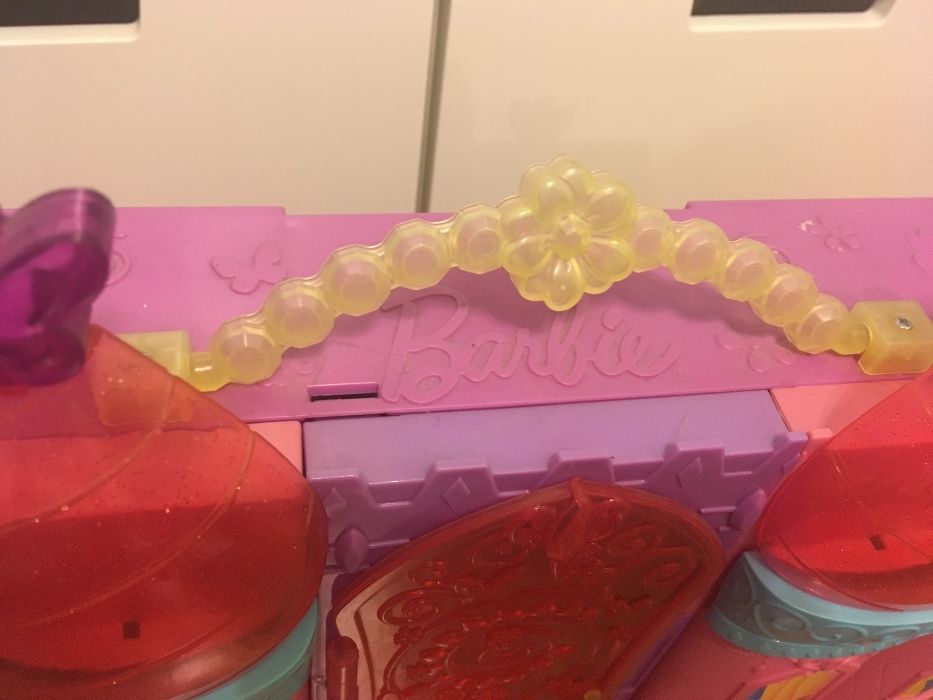 Zamek Barbie walizka rozkładana