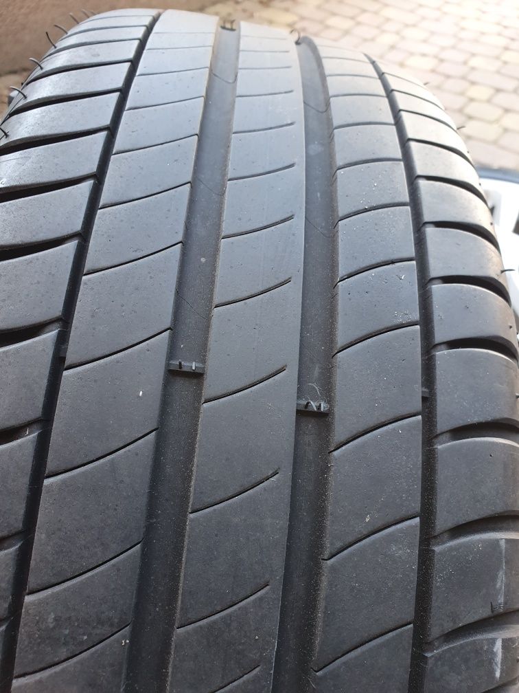 Oryginalne Felgi Koła 17" Nissan Qashqai 5x114.3 Et47 +215.55.17