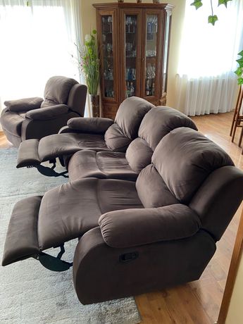 sofa 3os+2 fotele z  funkcję relaks .Tkanina hydrofobowa .