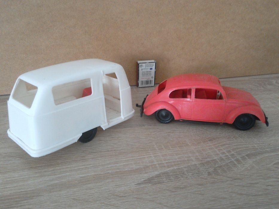 stara zabawka PRL VW Garbus Beetle + kemping 1:24 stare zabawki czz