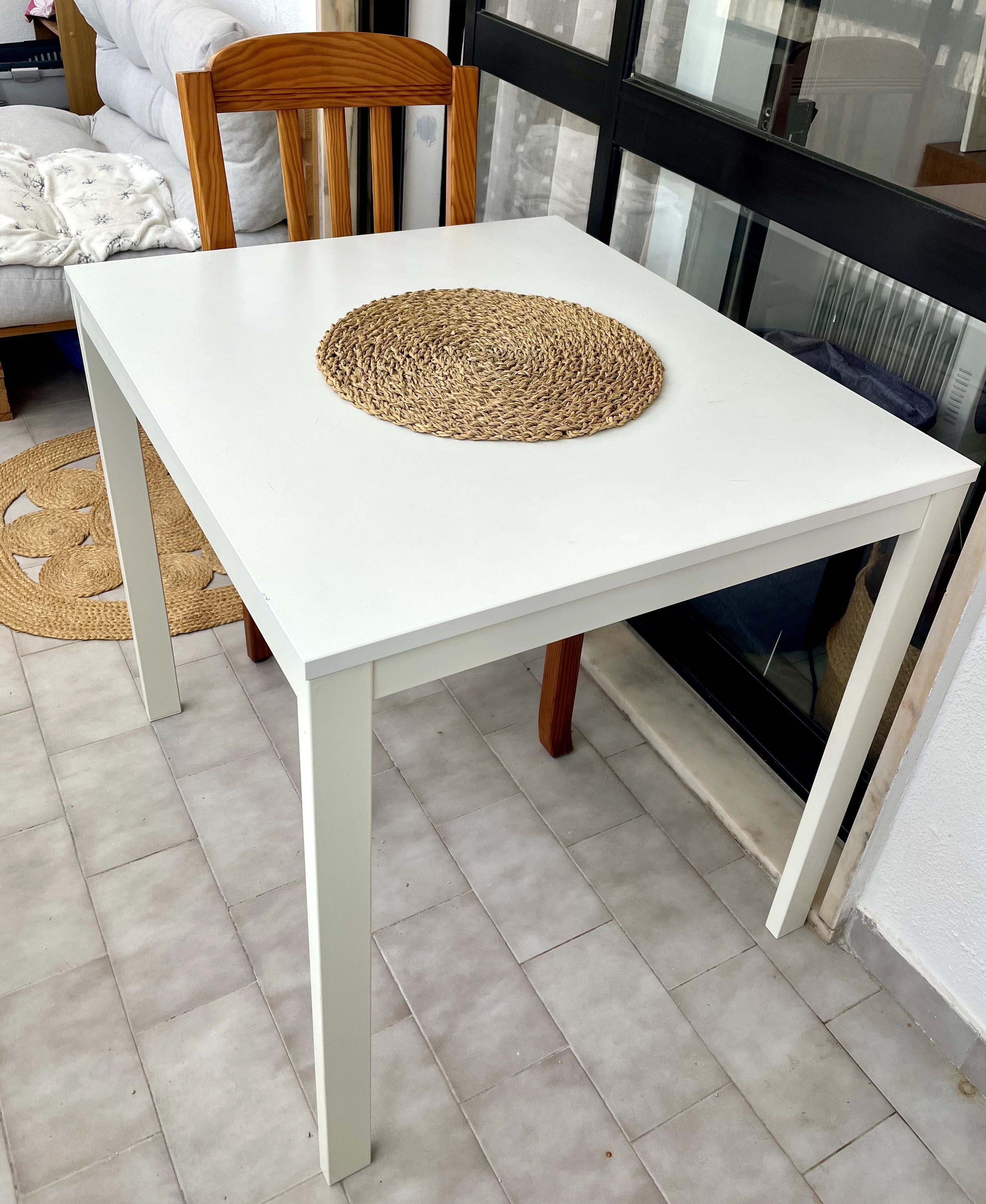 Mesa branca extensível IKEA
