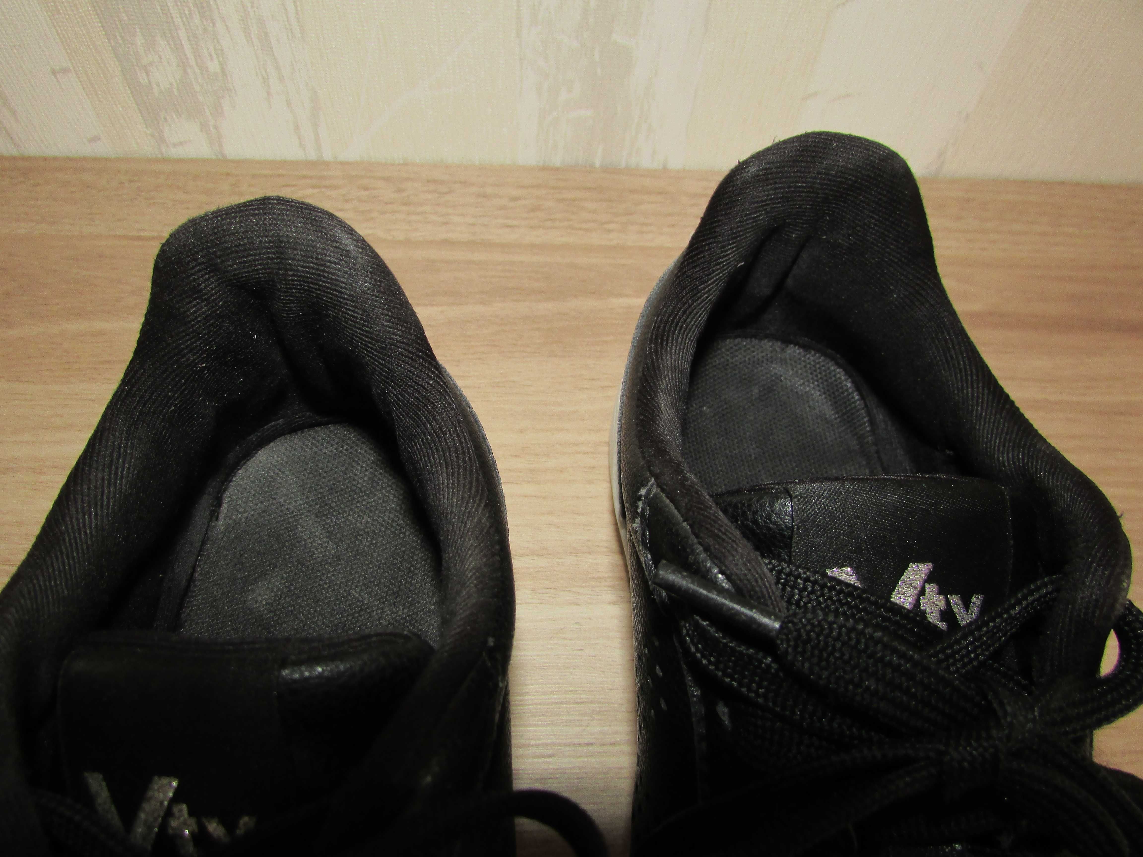 Sneakersy Vty Roz. 36