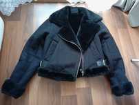 Kożuszek pull &bear damski czarny xs.