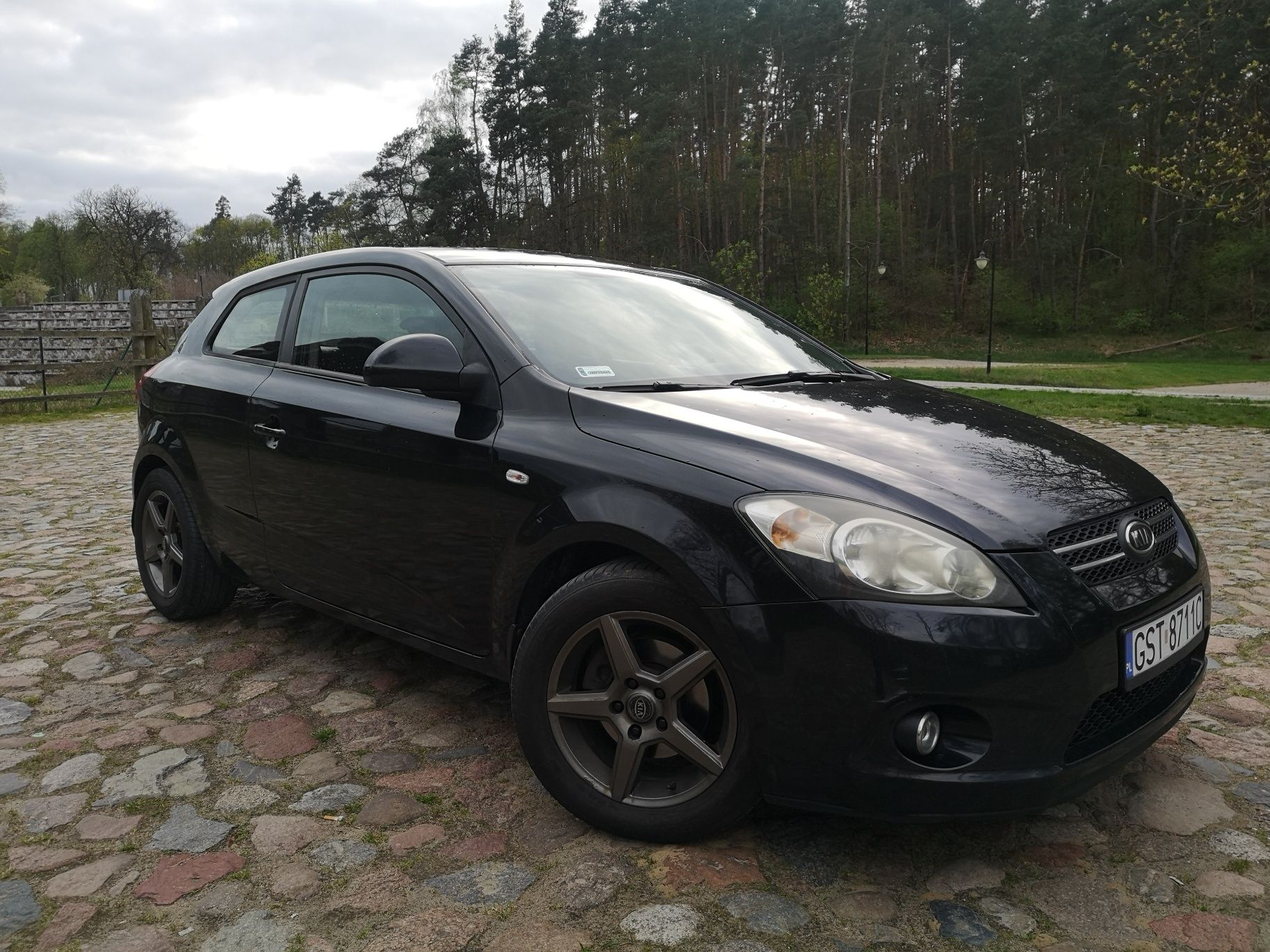 Kia pro ceed 1,6 crdi POLSKI SALON 2009 rok