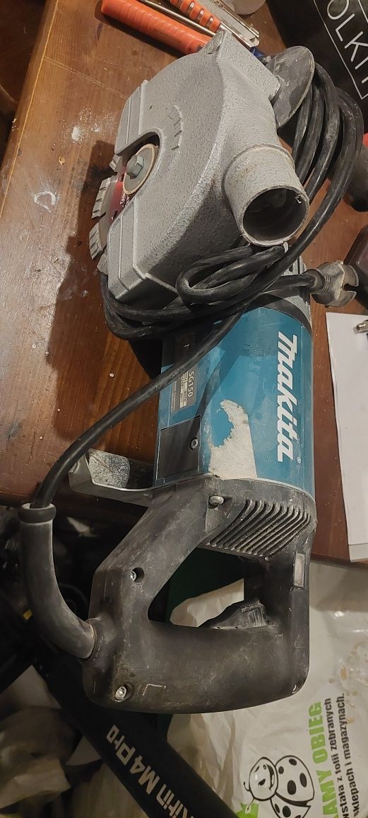 Bruzdownica Makita SG150