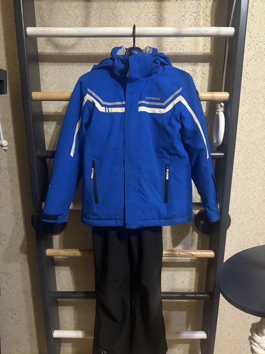Лижний костюм 140р
