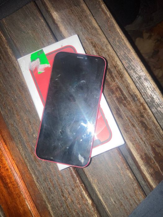 Продам айфон 12 мини на 256 гб