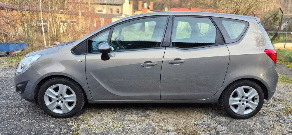 Opel Meriva 2011 r. 1.4 benz. 16V, zadbany, ZAREJESTROWANY W PL