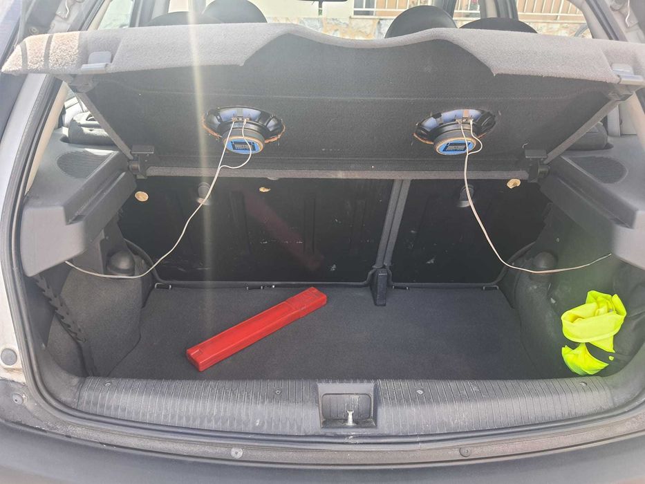 Opel Corsa 1.2 16V Enjoy 2003