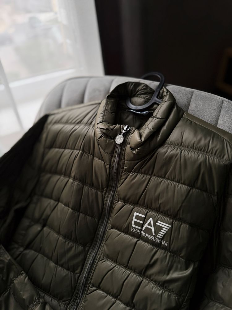 Пухова куртка Armani Exchange