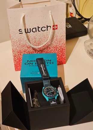 Omega x Swatch Polar Lights - Lightweight & Durable Material