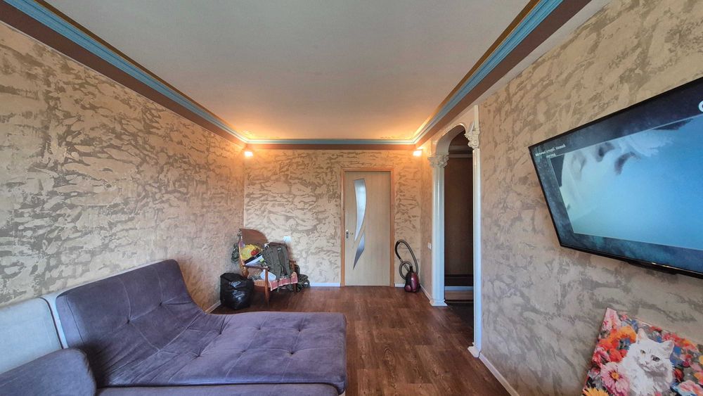 *Продаж 3-х кімнатної квартири по вул. Авраменка, Шевченківський район