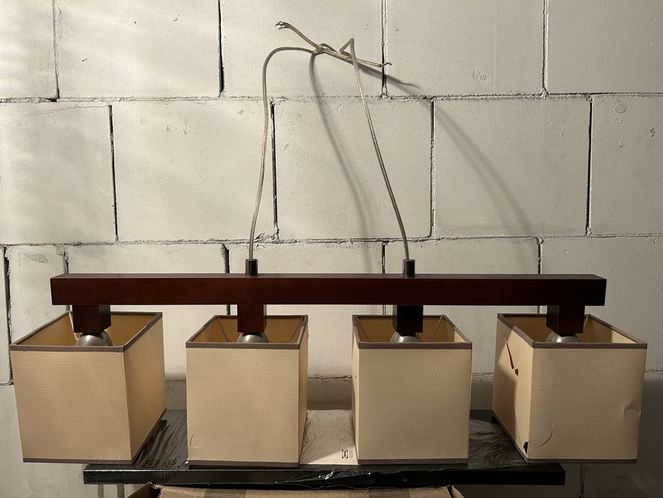 Lampa wisząca drewniana