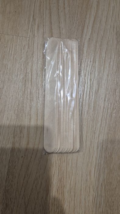 Nowy zestaw do depilacji Waxkiss + wosk + szpatułki