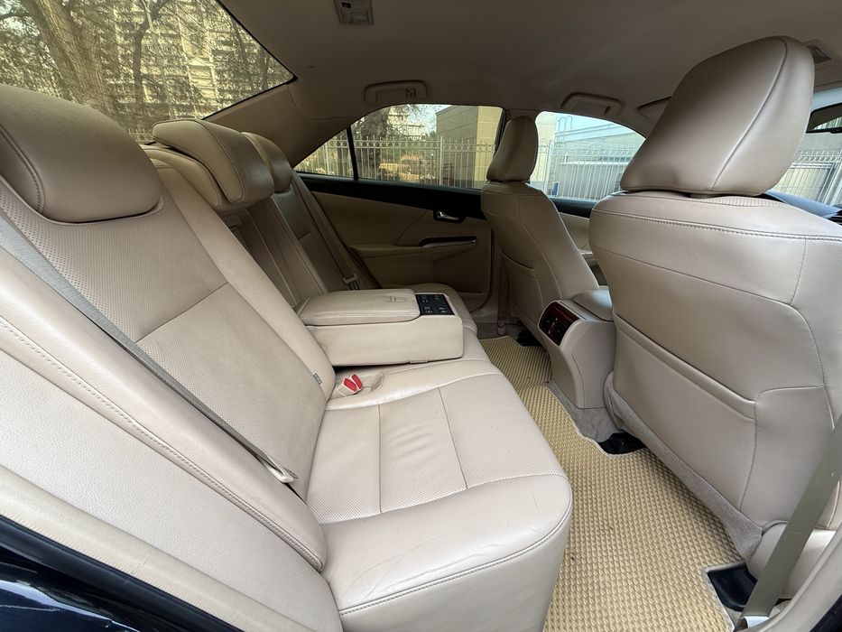 Toyota Camry 2014 рік, газ/бенз/авт 2.5 офіцна повна без торгу