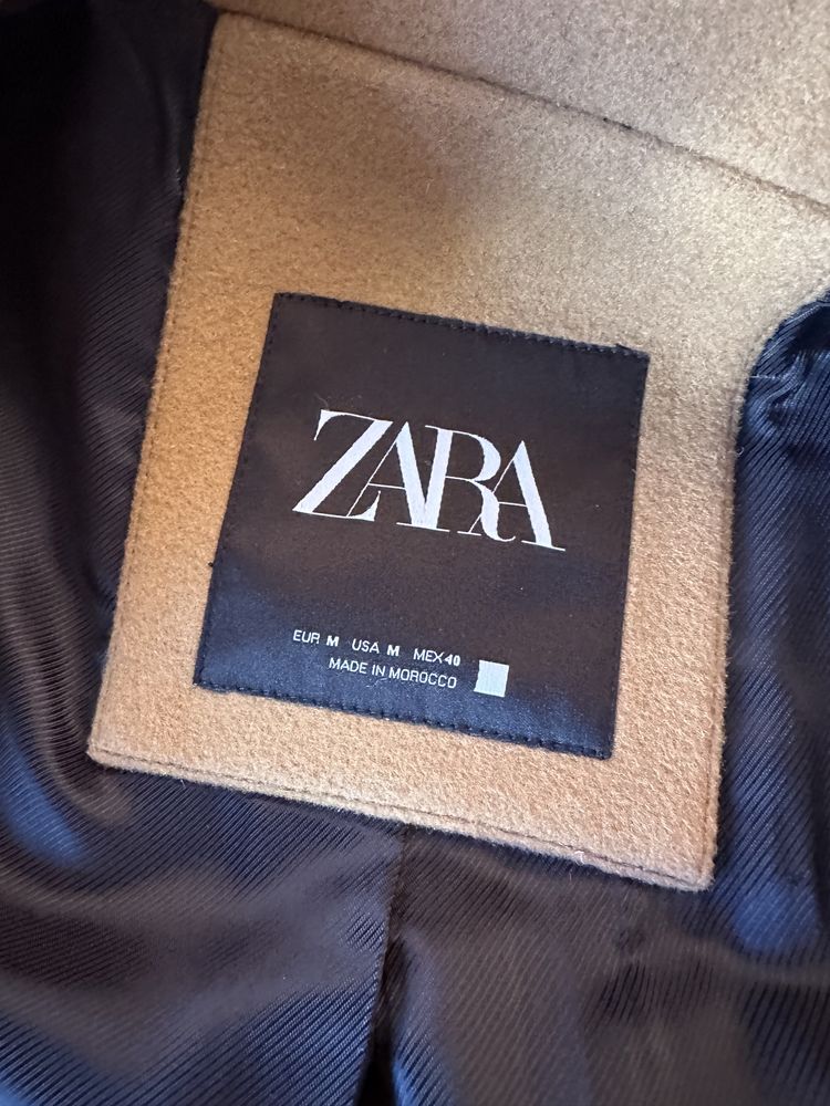 Приталенное пальто Zara, М