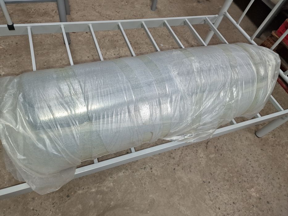 Łóżko piętrowe metalowe z materacami komplet wojskowe pracownicze