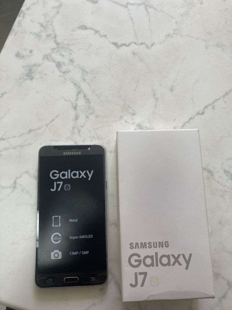 Продам Samsung J7 2016