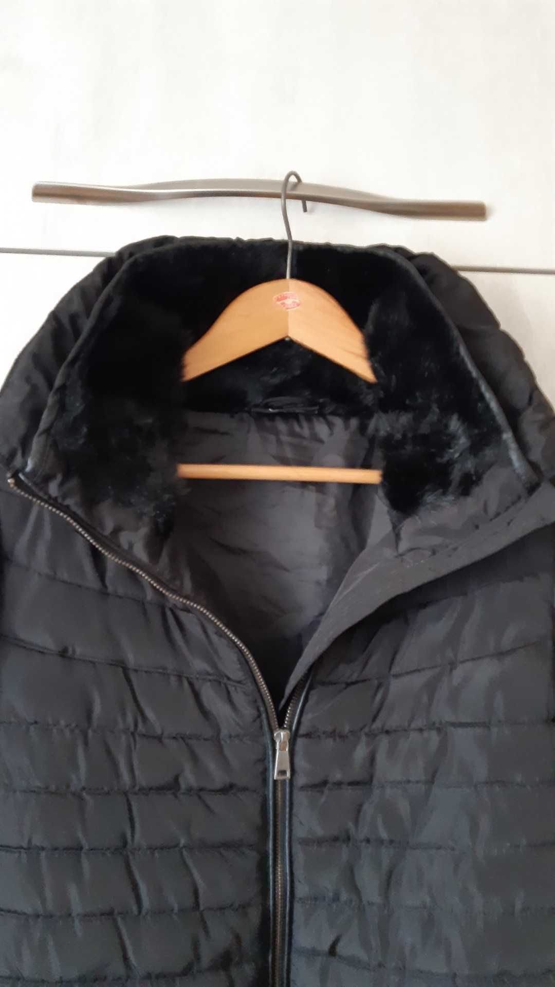 Damska kurtka pikowana firmy Gina