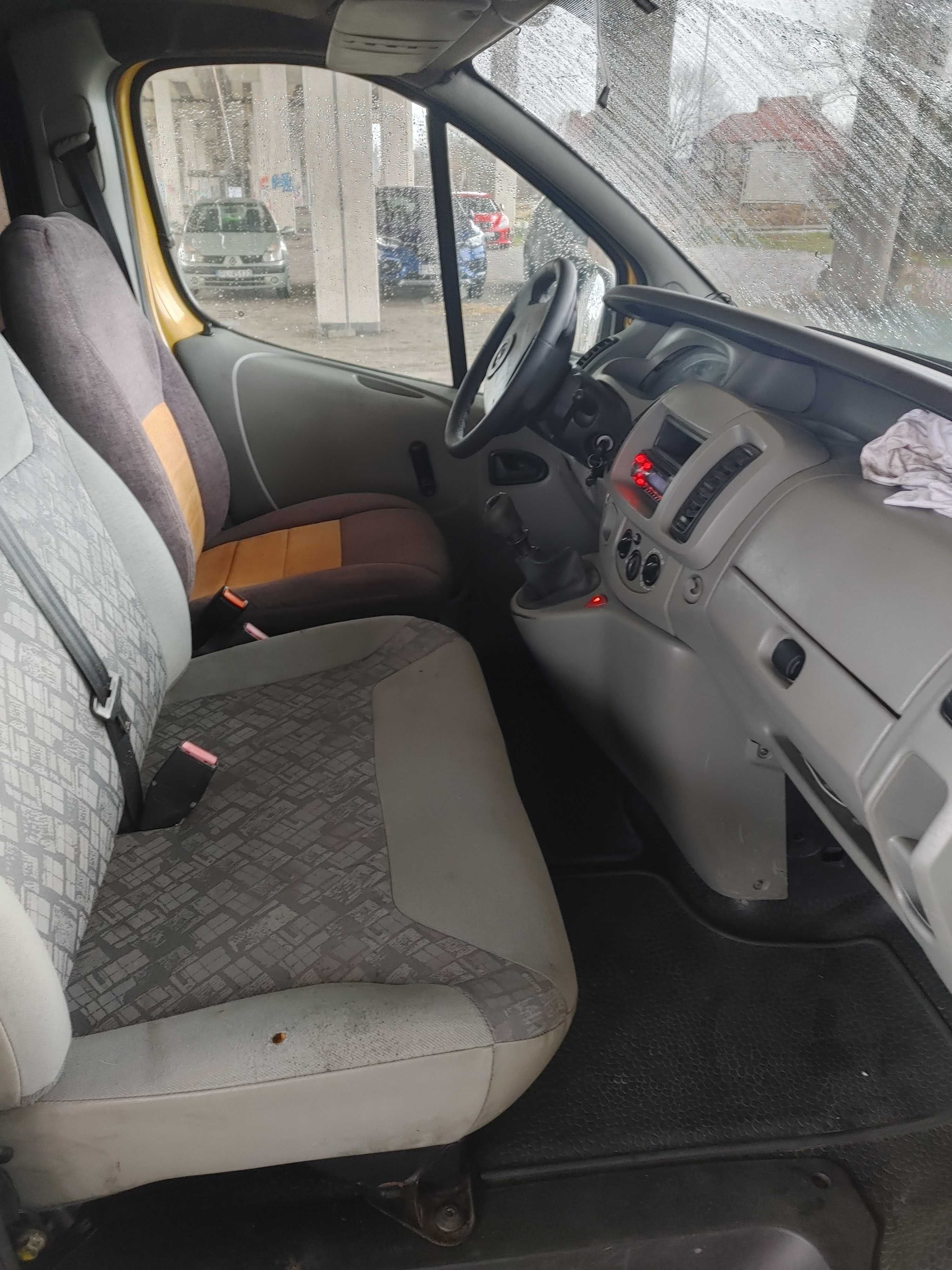 sprzedam kampera na oplu vivaro