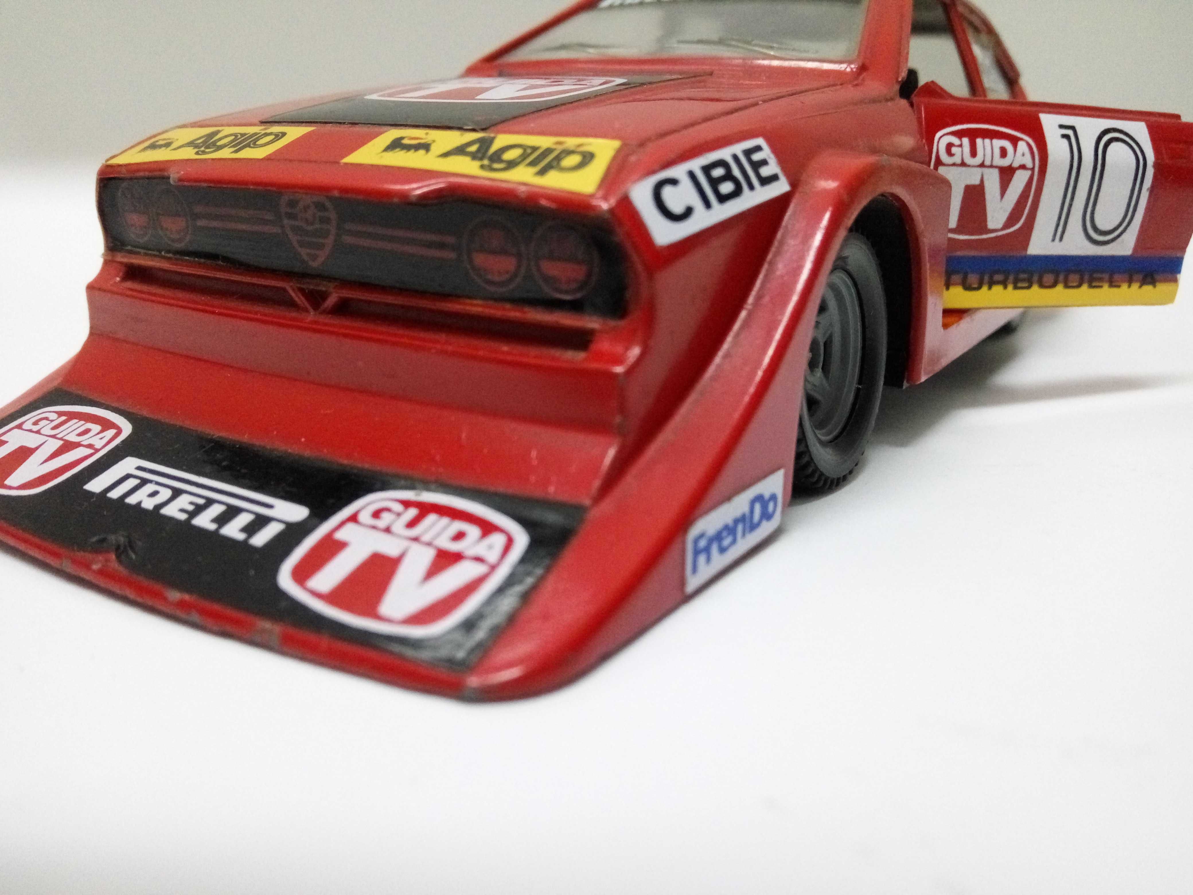 Polistil Alfa Romeo Alfetta Gtv TURBO 1:25