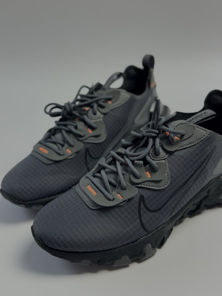 Кросівки Nike React