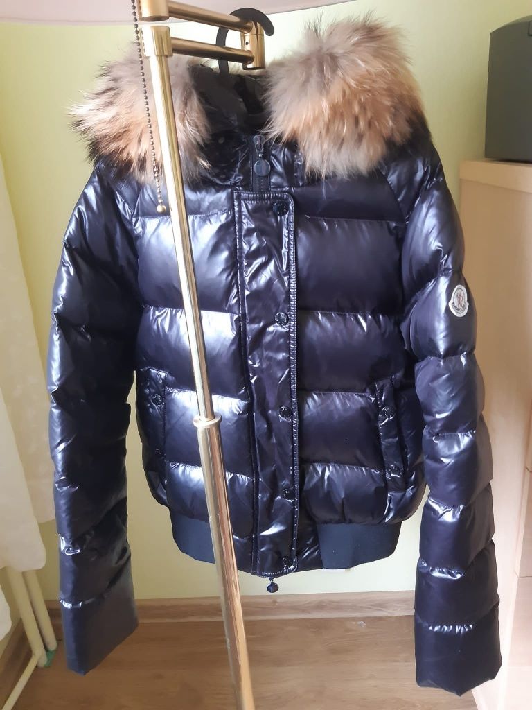 Kurtka puchowa zimowa moncler