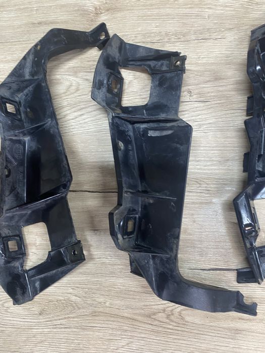 Кронштейн під фару Бмв е39 рестайлінг